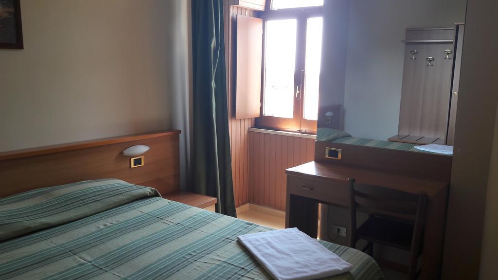 Hotel Residence Moneglia Aparthotel 2*
