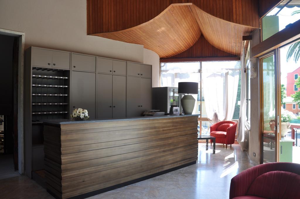 Hotel Residence Moneglia 2*